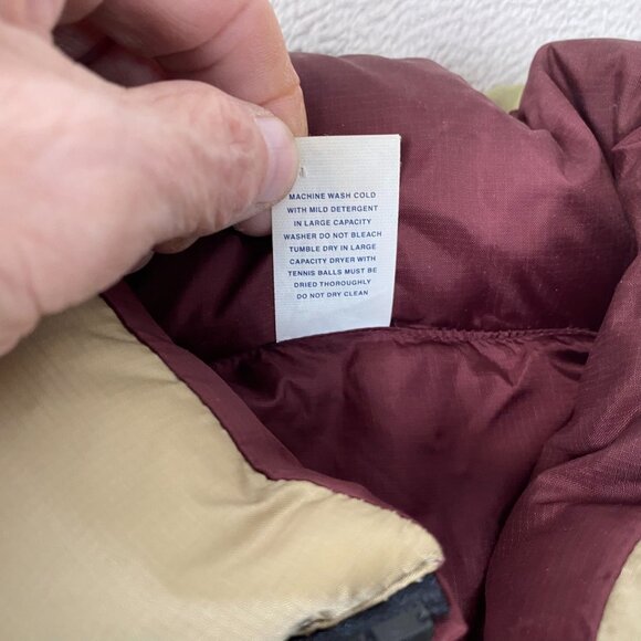 Old Navy Reversible Down Puffer Vest M Tan & Burgundy 90% Down Clusters Water-Re - Picture 6 of 11